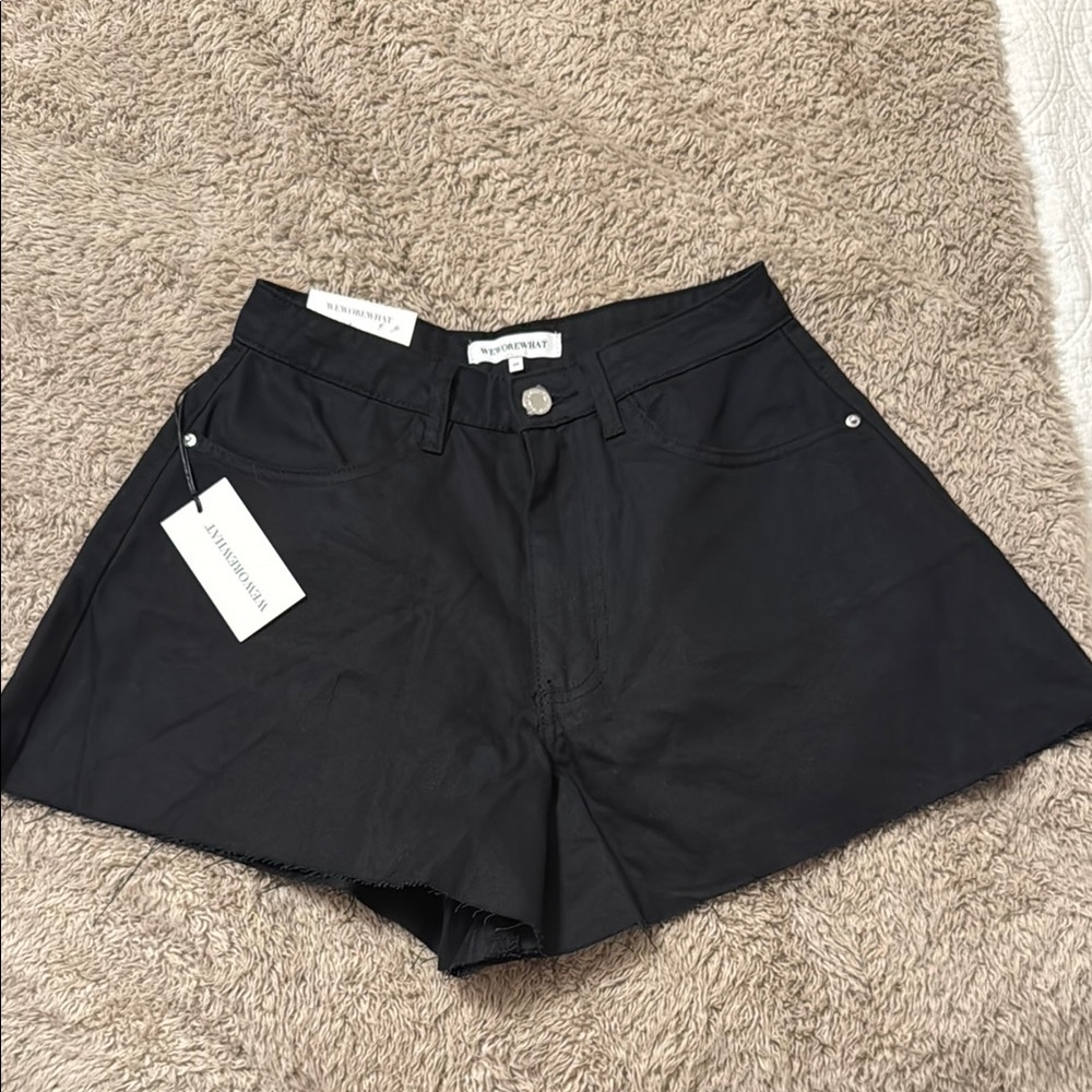 WE WORE WHAT Black Women's Shorts NWT